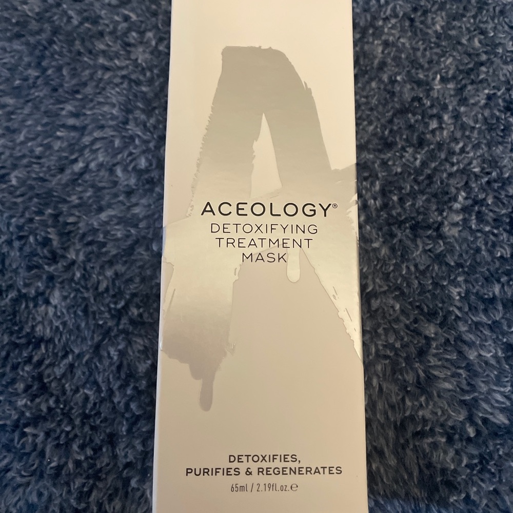 Detoxify face mask